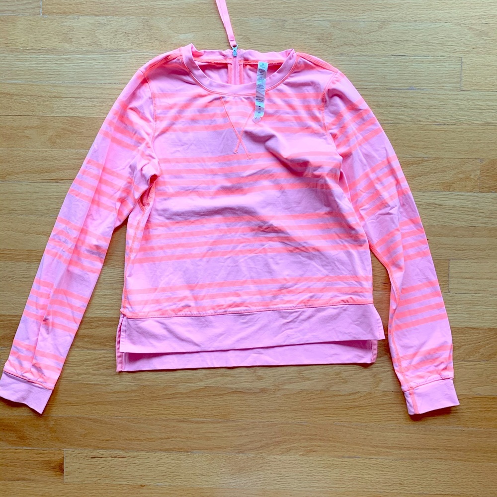 Lululemon top
